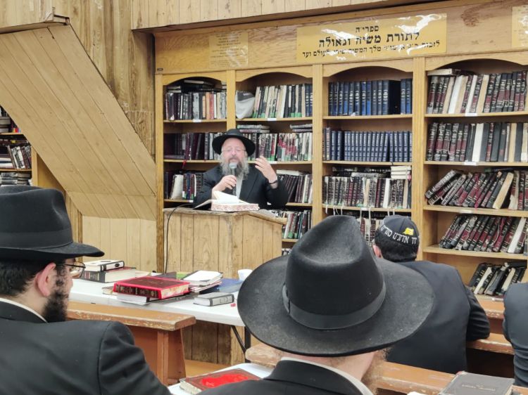 גלריה שבועית מ-770: שבוע פרשת מטות מסעי